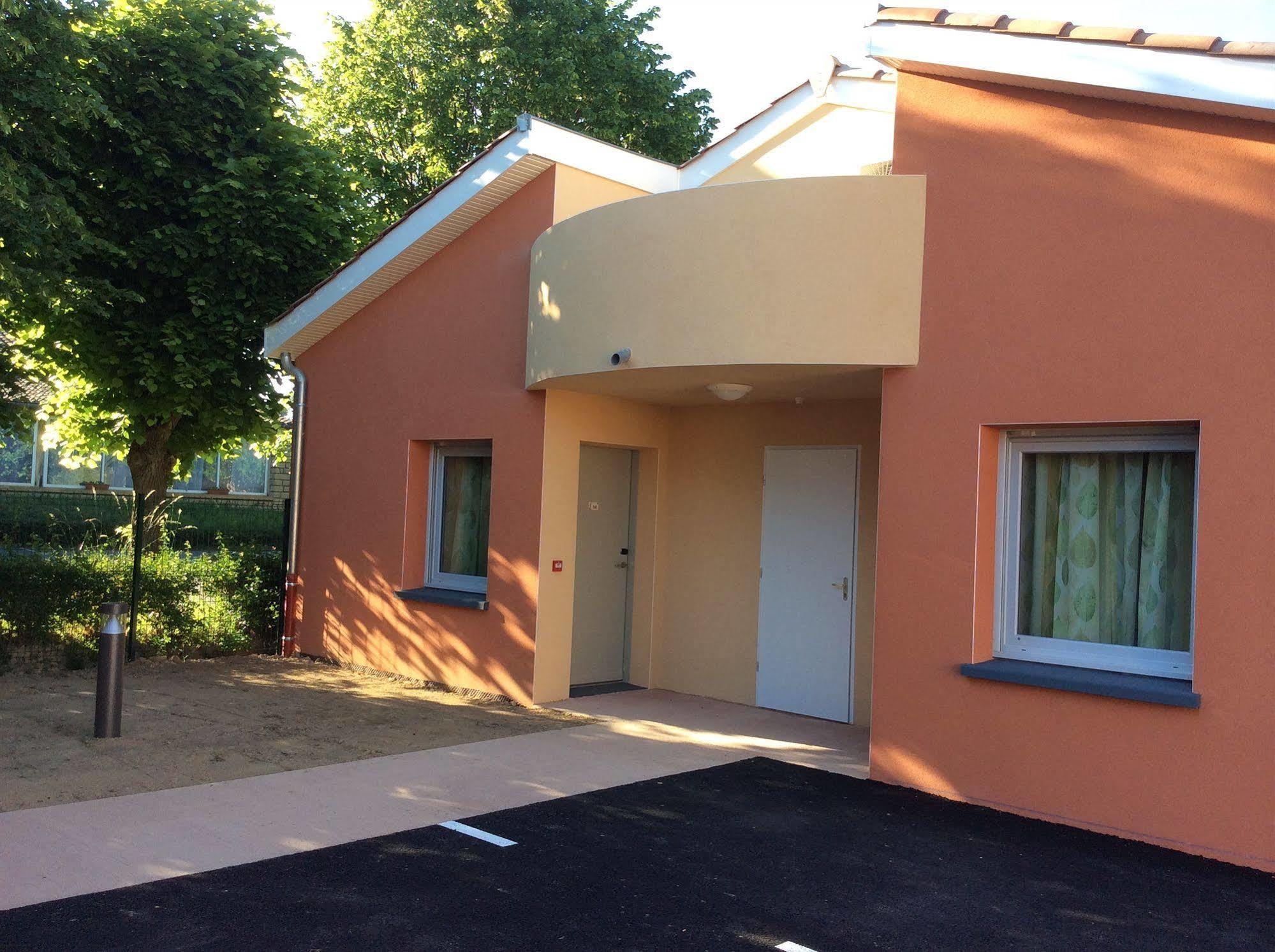 Hotel Au Beaujolais Saint Jean Belleville-sur-Saône Esterno foto
