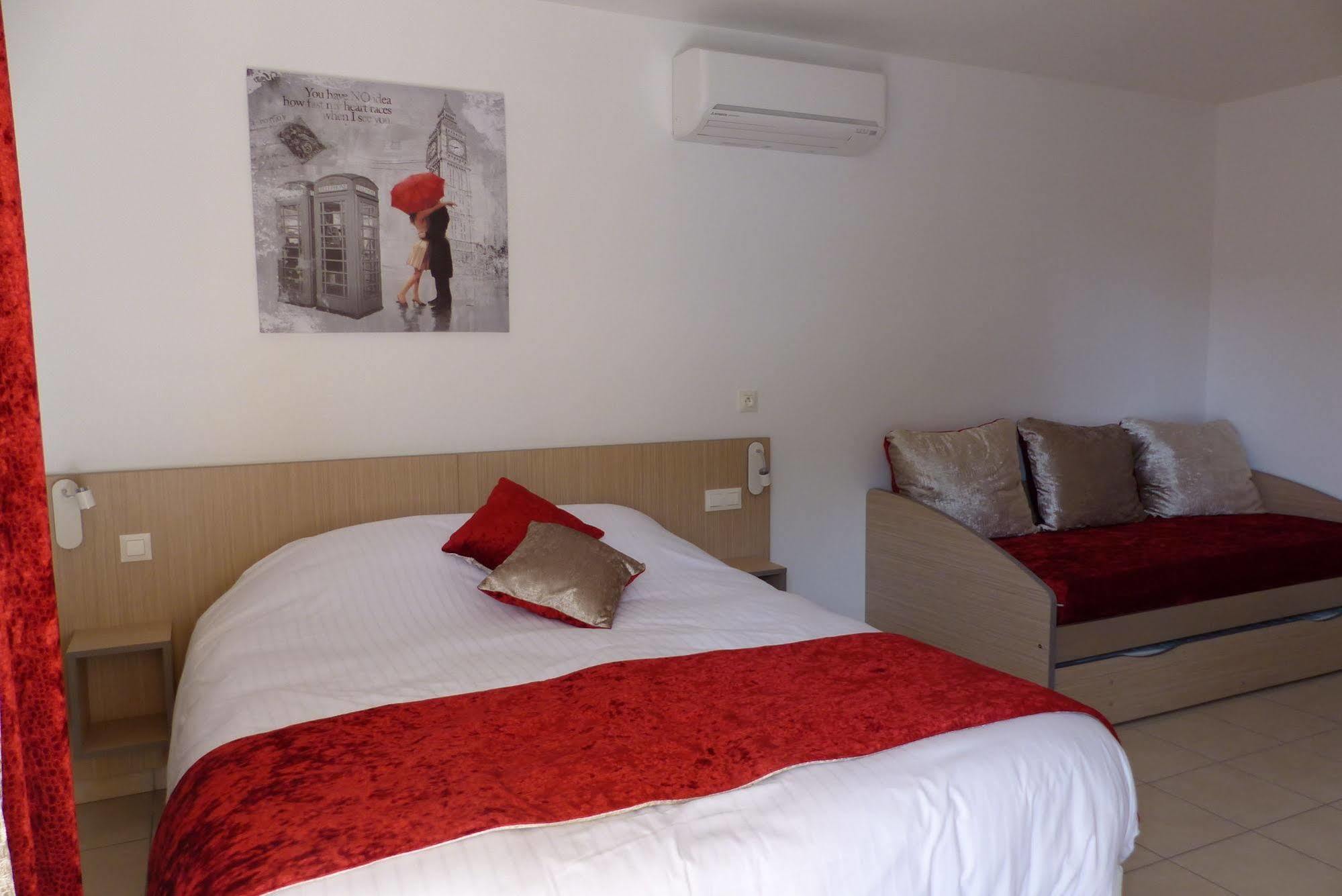 Hotel Au Beaujolais Saint Jean Belleville-sur-Saône Esterno foto